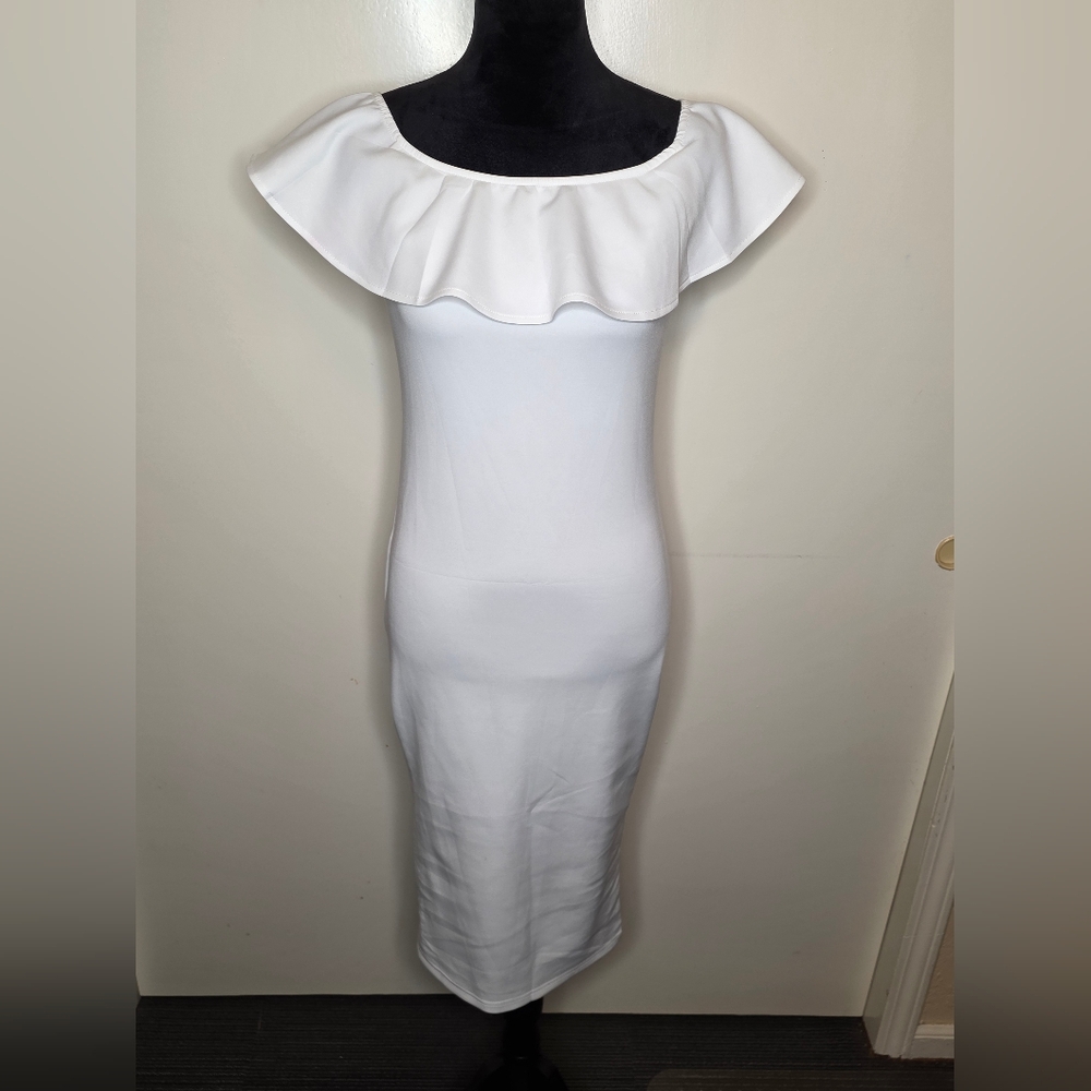 Chic Off-Shoulder White Midi Dress
